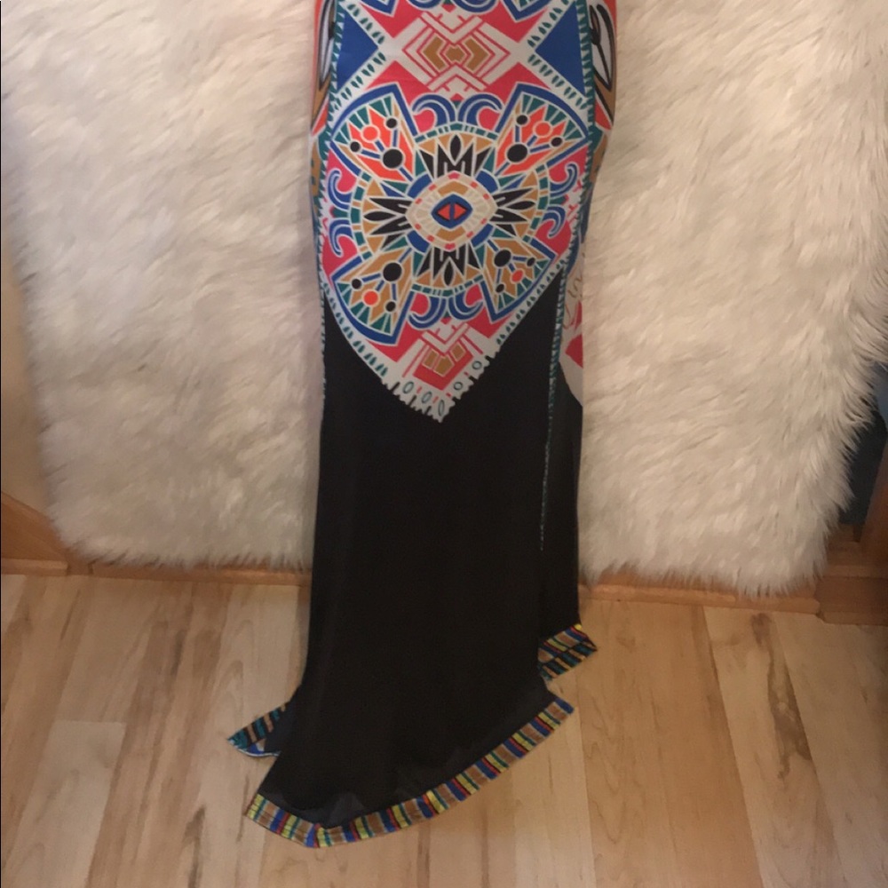 Two pieces sexy top with colorful long skirt. - Picture 4 of 8